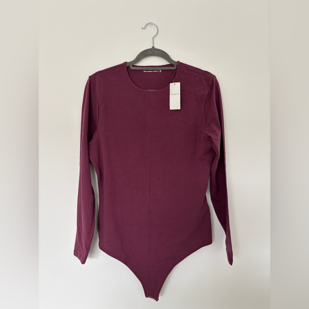 NWT Abercrombie Fitch Soft Matte Seamless Long-Sleeve Crew Bodysuit XL